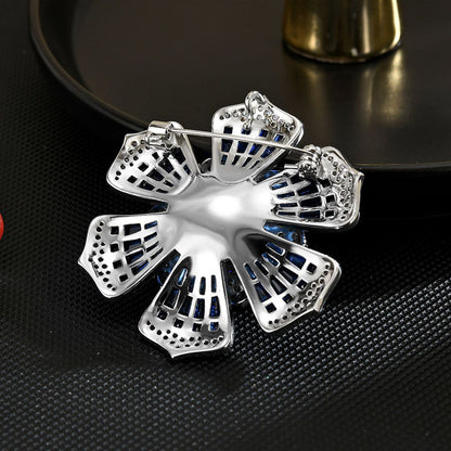 Floral Motif Brooch XXB010