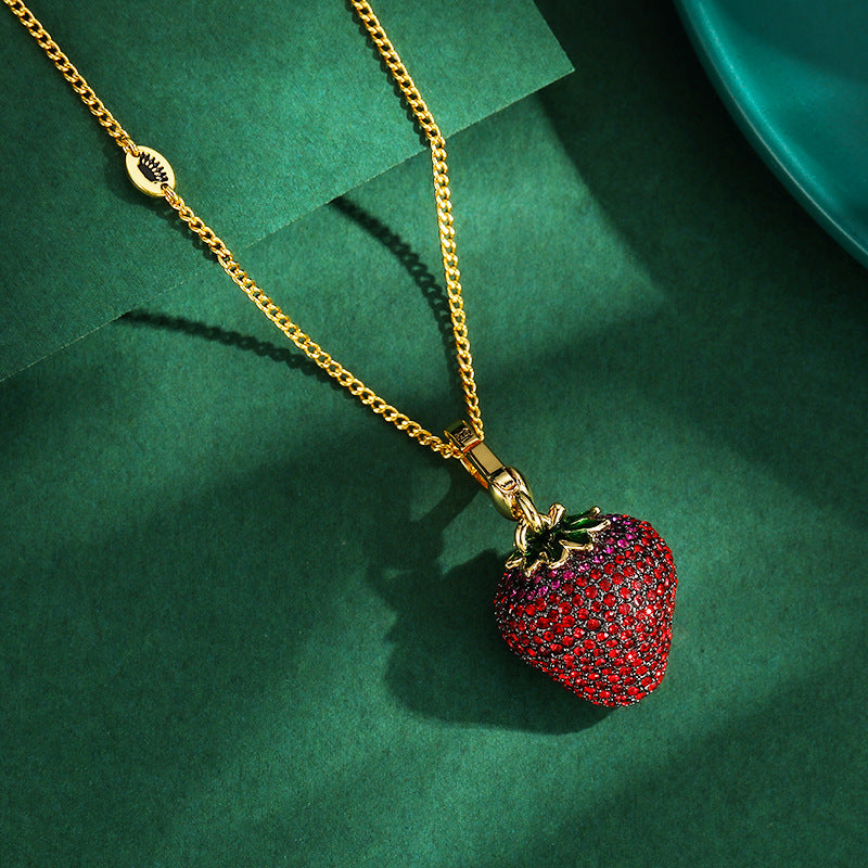 Strawberry Pendant Necklace XXN004
