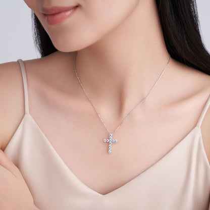 diamond cross necklace alternative Valentine's Day gift moissanite S925